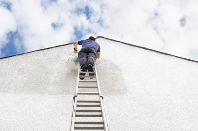 Peinture extérieure à Saint-Quentin-Fallavier — façades et ravalement